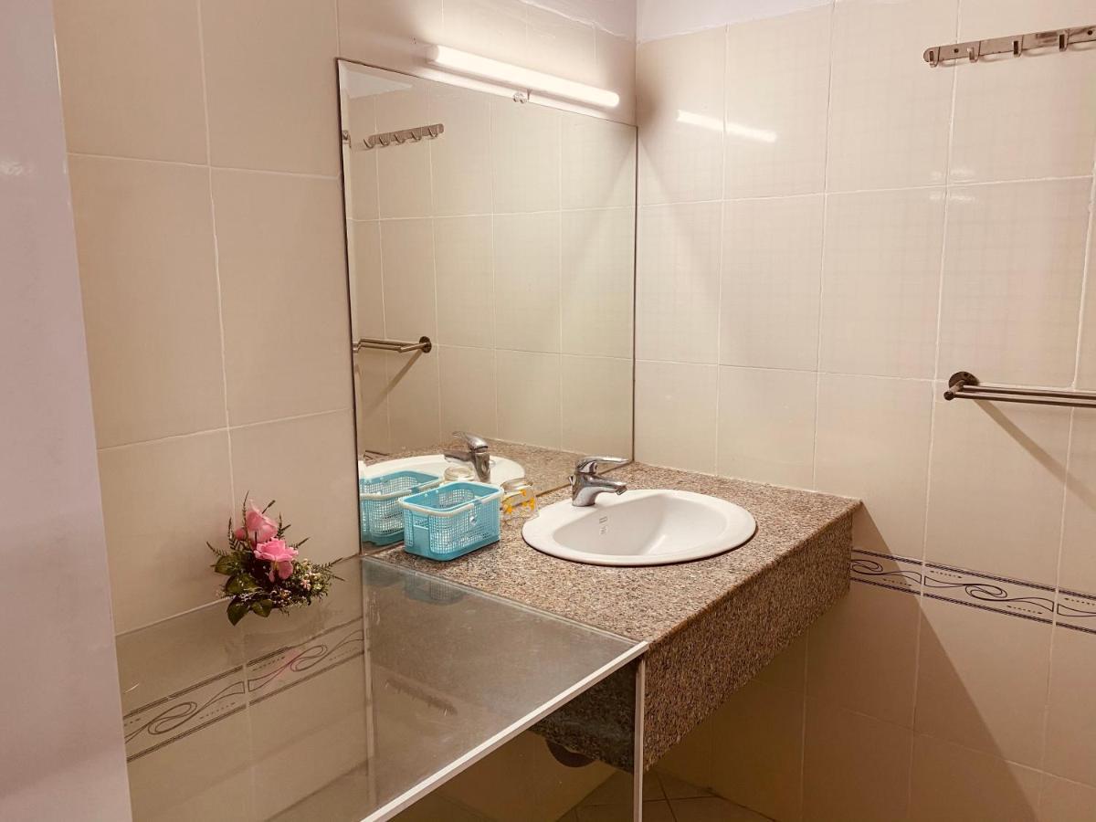 Dong Vuong Hotel Vung Tau Zewnętrze zdjęcie